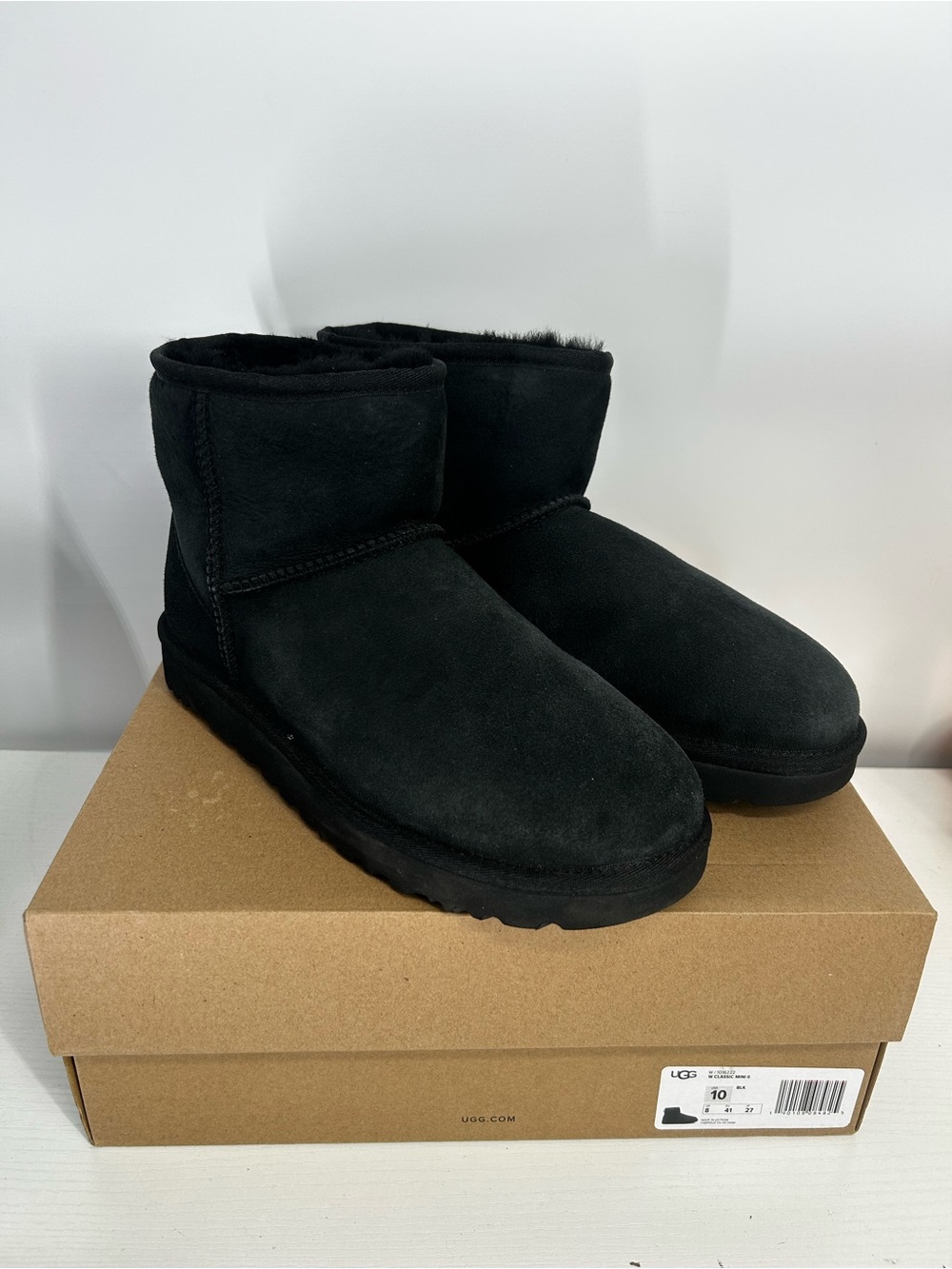 Women's Classic Mini II UGG Boots #W1016222 Black Size 10 With box